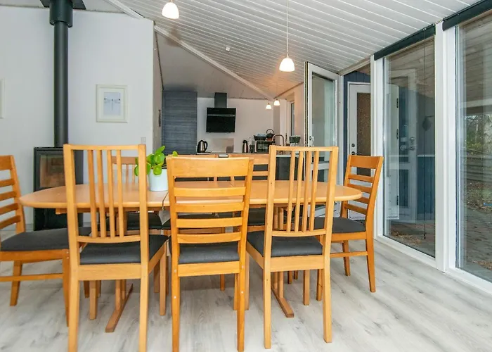 Holiday home Seaside Escape With Pool - By Traum *